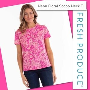NWT New Fresh Produce Flamingo Pink Neon Floral Scoop TEE Small S or Medium M